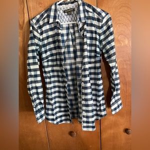 Tommy Bahama button size size XS